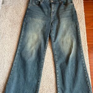 Wide Leg Blue Jeans